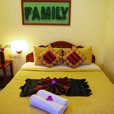 Fancy Guesthouse Phnom Penh Extérieur photo