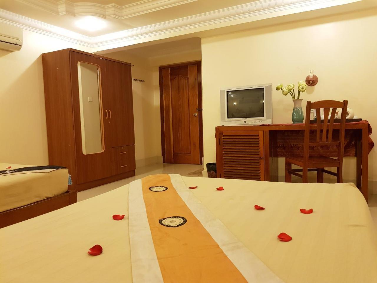 Fancy Guesthouse Phnom Penh Extérieur photo