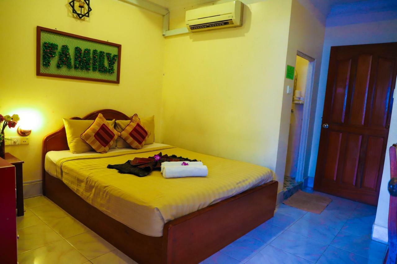 Fancy Guesthouse Phnom Penh Extérieur photo